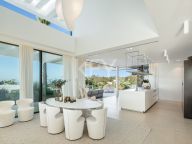 Villa for sale in La Quinta, Benahavis