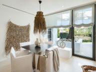 Villa for sale in La Quinta, Benahavis