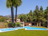 Villa for rent in Cascada de Camojan, Marbella Golden Mile