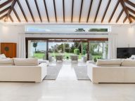 Villa en alquiler en Cascada de Camojan, Marbella Golden Mile