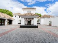 Villa en alquiler en Cascada de Camojan, Marbella Golden Mile