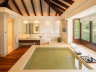 Villa en alquiler en Cascada de Camojan, Marbella Golden Mile