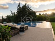 Villa en alquiler en Cascada de Camojan, Marbella Golden Mile