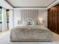 Villa en alquiler en Cascada de Camojan, Marbella Golden Mile