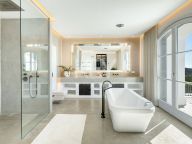 Villa en venta en Marbella Club Golf Resort, Benahavis