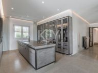 Villa for sale in Marbella Club Golf Resort, Benahavis