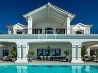 Villa en venta en Marbella Club Golf Resort, Benahavis