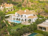 Villa for sale in Marbella Club Golf Resort, Benahavis
