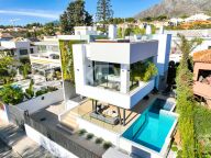 Villa for rent in Casablanca, Marbella Golden Mile