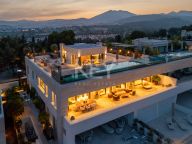 Villa for sale in Marbella Golden Mile
