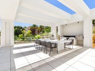 Villa for sale in Paraiso Alto, Benahavis