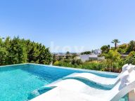 Villa for sale in Paraiso Alto, Benahavis