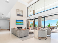 Villa en venta en La Alqueria, Benahavis