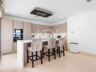 Villa en venta en La Alqueria, Benahavis