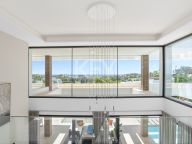 Villa en venta en La Alqueria, Benahavis