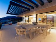 Penthouse for sale in Estepona