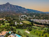 Villa en venta en Los Flamingos Golf, Benahavis