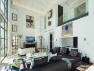 Villa for sale in Los Flamingos Golf, Benahavis