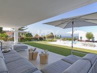 Villa en alquiler en Rio Real, Marbella Este