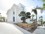 Вилла на продажу в Las Lomas del Marbella Club, Золотая Миля