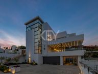 Villa for rent in Los Flamingos Golf, Benahavis