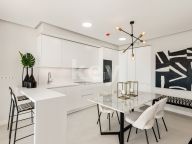 Apartment for sale in Estepona