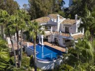 Villa for rent in El Paraiso, Estepona