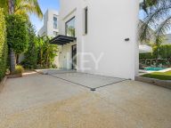 Villa for rent in Rio Verde, Marbella Golden Mile