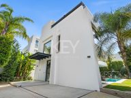 Villa for rent in Rio Verde, Marbella Golden Mile