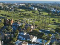 Villa en venta en Nueva Andalucia