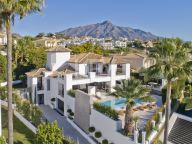 Villa en venta en Nueva Andalucia