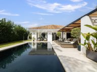 Villa en venta en Nueva Andalucia