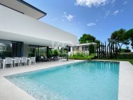 Villa for sale in La Carolina, Marbella Golden Mile