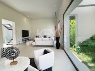 Villa for sale in La Carolina, Marbella Golden Mile