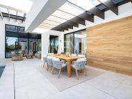 Villa en venta en Nueva Andalucia
