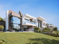 House for sale in Rio Real, Marbella East