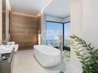 House for sale in Rio Real, Marbella East