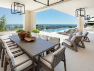 Villa en venta en La Quinta Golf, Benahavis