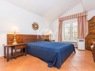 Villa for sale in La Reserva de los Monteros, Marbella East