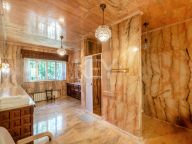 Villa for sale in La Reserva de los Monteros, Marbella East