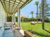 Villa for sale in La Reserva de los Monteros, Marbella East