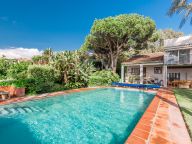 Villa for sale in La Reserva de los Monteros, Marbella East