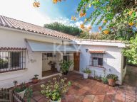 Villa for sale in La Reserva de los Monteros, Marbella East