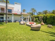 Villa for sale in La Reserva de los Monteros, Marbella East