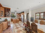 Villa en venta en Nueva Andalucia