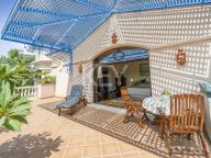 Villa en venta en Nueva Andalucia