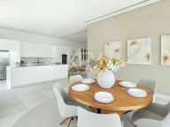 Villa en venta en El Madroñal, Benahavis