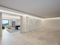 Villa en venta en El Madroñal, Benahavis