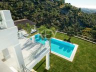 Villa en venta en El Madroñal, Benahavis