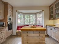 Villa for rent in El Presidente, Estepona